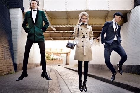 collezioni di bailey per burberry|Christopher Bailey’s Best Burberry Moments in .